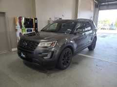 Used 2017 Ford Explorer 4d SUV 4WD XLT at J's Auto near Manchester, IA