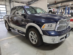 Used 2014  Ram 1500 4WD Crew Cab Laramie at J's Auto near Manchester&comma; IA