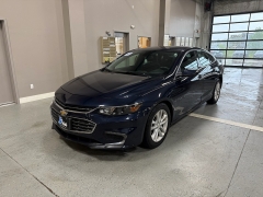 Used 2017  Chevrolet Malibu 4d Sedan LT at J's Auto near Manchester&comma; IA