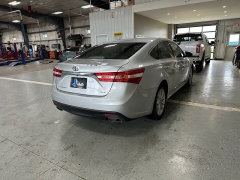 Used 2013 Toyota Avalon 4d Sedan XLE at J's Auto near Manchester, IA