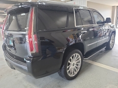 Used 2019  Cadillac Escalade 4d SUV 4WD Luxury at J's Auto near Manchester&comma; IA