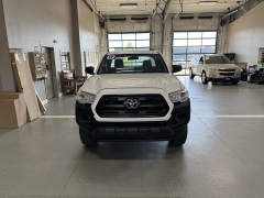 Used 2017  Toyota Tacoma Access Cab 6' Bed I4 4x4 &lpar;Natl&rpar; at J's Auto near Manchester&comma; IA