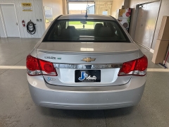 Used 2011  Chevrolet Cruze 4d Sedan ECO at J's Auto near Manchester&comma; IA