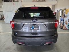 Used 2018  Ford Explorer XLT FWD at J's Auto near Manchester&comma; IA