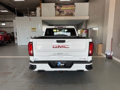 Used 2021  GMC Sierra 1500 4WD Crew Cab 147" AT4 at J's Auto near Manchester&comma; IA