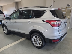 Used 2018  Ford Escape SE 4WD at J's Auto near Manchester&comma; IA