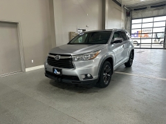 Used 2016 Toyota Highlander 4d SUV AWD XLE at J's Auto near Manchester, IA