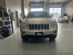 Used 2011  Jeep Grand Cherokee 4WD 4dr Laredo at J's Auto near Manchester, IA