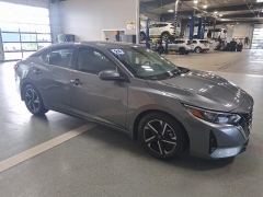 Used 2024  Nissan Sentra SV CVT at J's Auto near Manchester&comma; IA