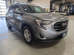 Used 2018  GMC Terrain FWD 4dr SLE at J's Auto near Manchester, IA