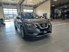 Used 2017 Nissan Rogue 4d SUV AWD S at J's Auto near Manchester, IA