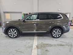  2020 Kia Telluride 4d SUV AWD S at J's Auto near Manchester&comma; IA