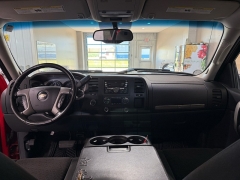 Used 2007  Chevrolet Silverado 1500 4WD Ext Cab 143&period;5" LT w&sol;1LT at J's Auto near Manchester&comma; IA