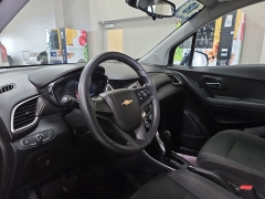 Used 2018  Chevrolet Trax 4d SUV FWD LS at J's Auto near Manchester&comma; IA