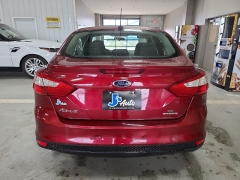 Used 2013  Ford Focus 4d Sedan SE at J's Auto near Manchester&comma; IA
