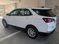 Used 2024  Chevrolet Equinox FWD 4dr LS w&sol;1FL at J's Auto near Manchester&comma; IA