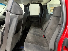 Used 2007  Chevrolet Silverado 1500 4WD Ext Cab 143&period;5" LT w&sol;1LT at J's Auto near Manchester&comma; IA