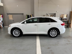Used 2009  Toyota Venza 4d SUV AWD at J's Auto near Manchester&comma; IA