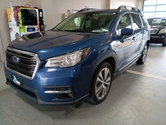 Used 2021  Subaru Ascent Premium 7-Passenger at J's Auto near Manchester&comma; IA