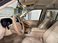 Used 2006 Ford Explorer 4d SUV 4WD Limited V8 at J's Auto near Manchester, IA