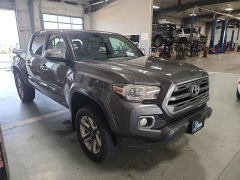 Used 2016 Toyota Tacoma 4WD Double Cab Limited at J's Auto near Manchester, IA