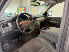 Used 2008  Chevrolet Avalanche 4WD Crew Cab 130" at J's Auto near Manchester&comma; IA
