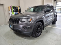 Used 2014  Jeep Grand Cherokee 4d SUV 4WD Limited Diesel at J's Auto near Manchester, IA