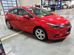Used 2017  Chevrolet Cruze 4d Hatchback Premier at J's Auto near Manchester&comma; IA