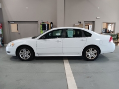  2013 Chevrolet Impala &lpar;Fleet&rpar; 4d Sedan LT at J's Auto near Manchester&comma; IA
