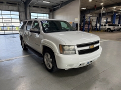Used 2007  Chevrolet Suburban 2WD 4dr 1500 Commercial at J's Auto near Manchester&comma; IA