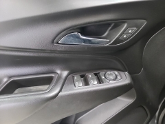 Used 2020  Chevrolet Equinox 4d SUV FWD LT w&sol;1LT at J's Auto near Manchester&comma; IA