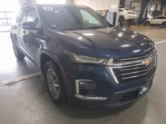 Used 2023  Chevrolet Traverse AWD 4dr LT Cloth w&sol;1LT at J's Auto near Manchester&comma; IA
