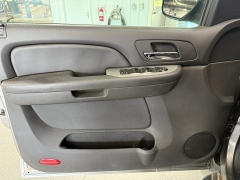 Used 2008  Chevrolet Avalanche 4WD Crew Cab 130" at J's Auto near Manchester&comma; IA