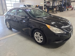 Used 2014  Hyundai Sonata 4dr Sdn 2&period;4L Auto GLS at J's Auto near Manchester&comma; IA