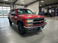 Used 1999 Chevrolet Suburban 1500 SUV 4WD LT at J's Auto near Manchester, IA