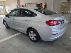 Used 2018  Chevrolet Cruze 4d Sedan LS Auto at J's Auto near Manchester&comma; IA