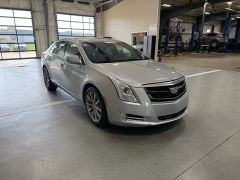 Used 2017  Cadillac XTS 4d Sedan AWD Premium Luxury at J's Auto near Manchester&comma; IA