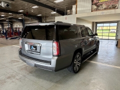 Used 2019  GMC Yukon XL 4d SUV 4WD Denali at J's Auto near Manchester&comma; IA