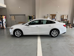  2017 Chevrolet Malibu 4d Sedan LT at J's Auto near Manchester&comma; IA