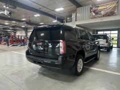 Used 2017 GMC Yukon 4d SUV 4WD SLT at J's Auto near Manchester, IA