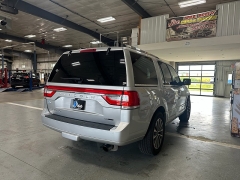 Used 2016 Lincoln Navigator 4d SUV 4WD Select at J's Auto near Manchester, IA
