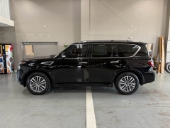 Used 2022  Nissan Armada 4x4 SV at J's Auto near Manchester&comma; IA