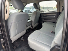 Used 2017  Ram 1500 SLT 4x4 Crew Cab 5'7" Box at J's Auto near Manchester&comma; IA