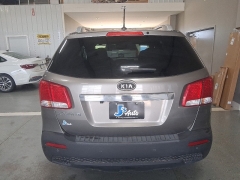 Used 2011  Kia Sorento 2WD 4dr I4 LX at J's Auto near Manchester&comma; IA