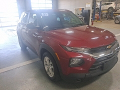 Used 2021  Chevrolet Trailblazer 4d SUV FWD LS at J's Auto near Manchester&comma; IA