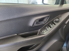 Used 2022  Chevrolet Trax AWD 4dr LT at J's Auto near Manchester&comma; IA