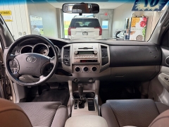 Used 2007  Toyota Tacoma 4WD Double 128 V6 &lpar;Natl&rpar; at J's Auto near Manchester&comma; IA