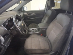 Used 2023  Chevrolet Traverse AWD 4dr LT Cloth w&sol;1LT at J's Auto near Manchester&comma; IA