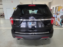 Used 2018  Ford Explorer XLT 4WD at J's Auto near Manchester&comma; IA