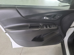Used 2019  Chevrolet Equinox 4d SUV AWD LT w&sol;1LT at J's Auto near Manchester&comma; IA